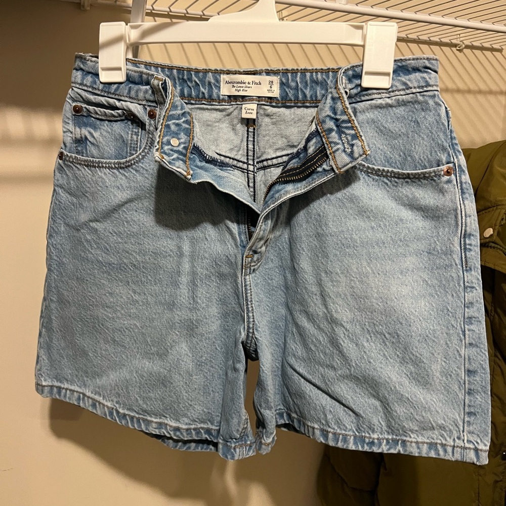 Curve Love Abercrombie and Fitch Shorts
